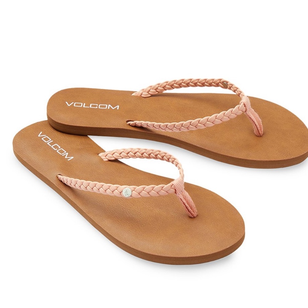 Volvos flip flops